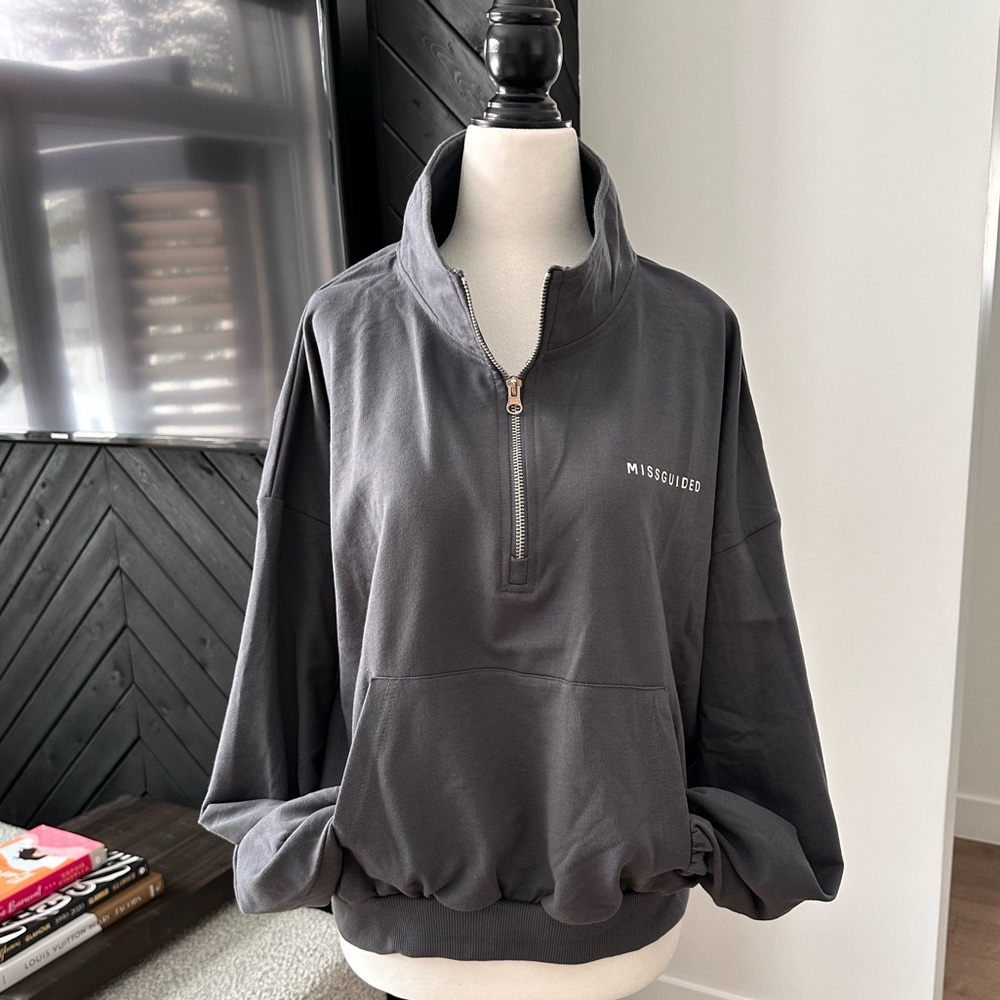 MISSGUIDED HOODIE IN GRAY